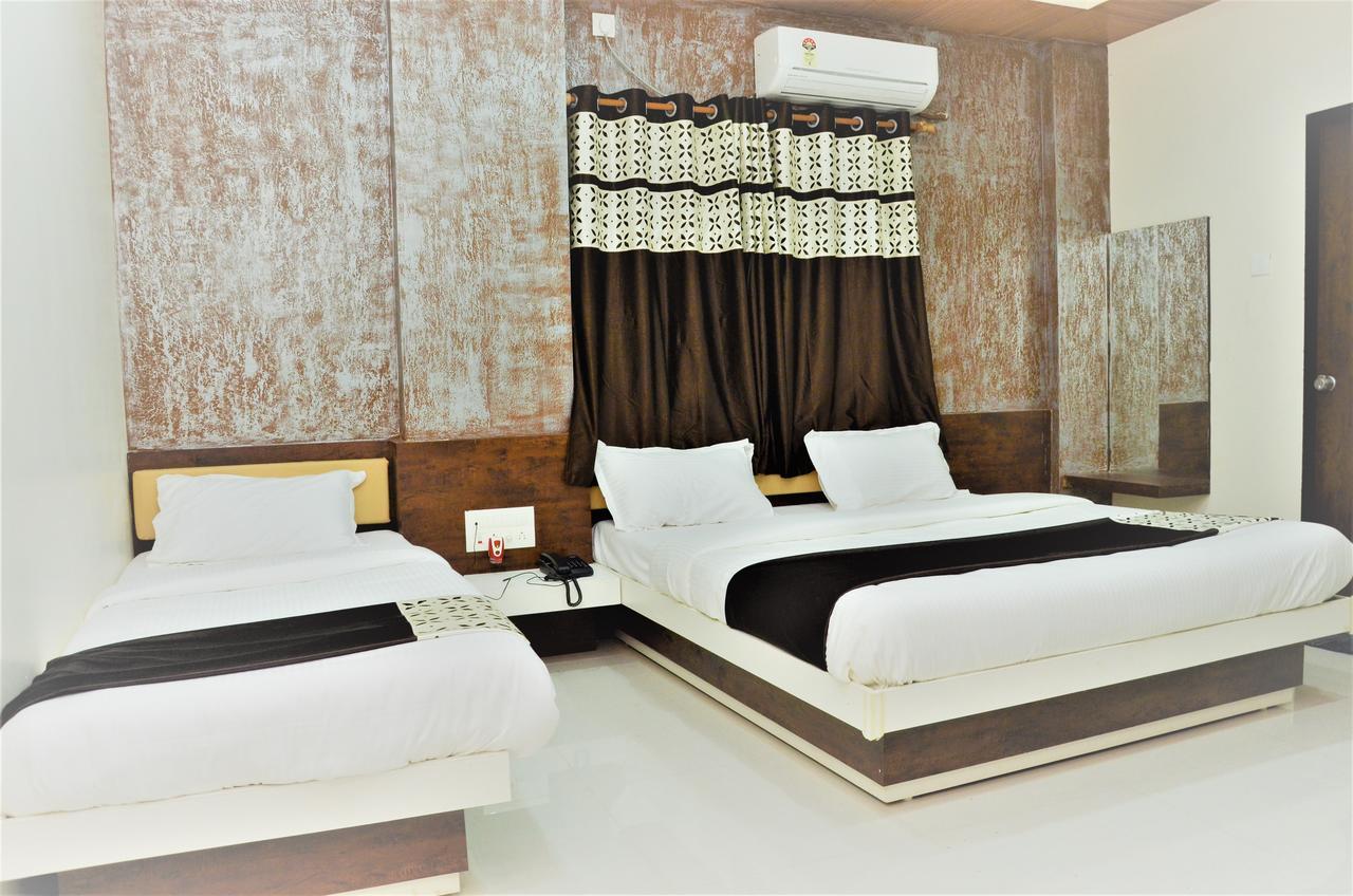Hotel Bansidhar Somnāth Exterior foto