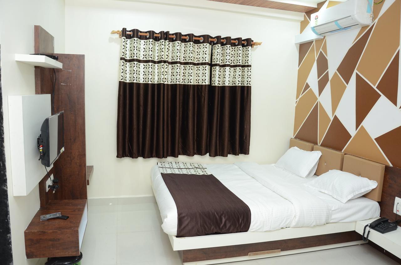 Hotel Bansidhar Somnāth Exterior foto